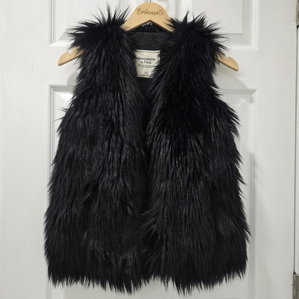 Abercrombie & Fitch Faux Fur Open Front Vest Black Size XS - Picture 3 of 11